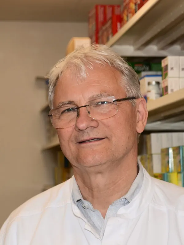 Porträt von Mag. pharm. Josef Tscherny